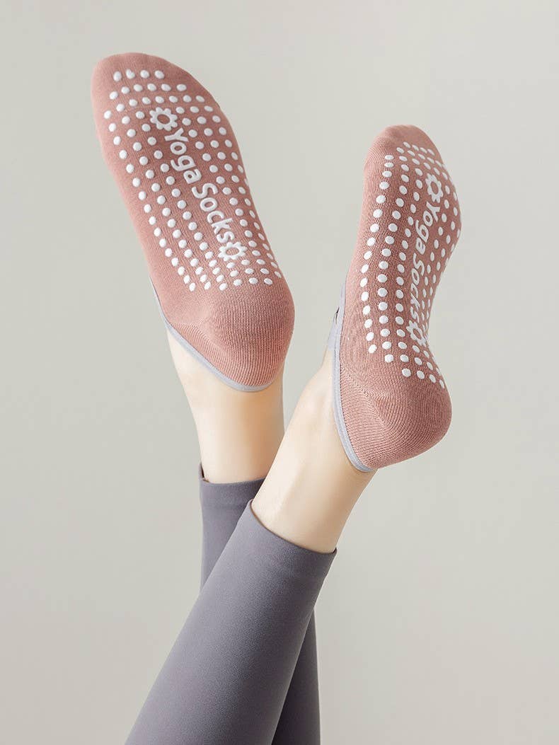 Cross Strap Grip Pilates Ballet Socks: Black