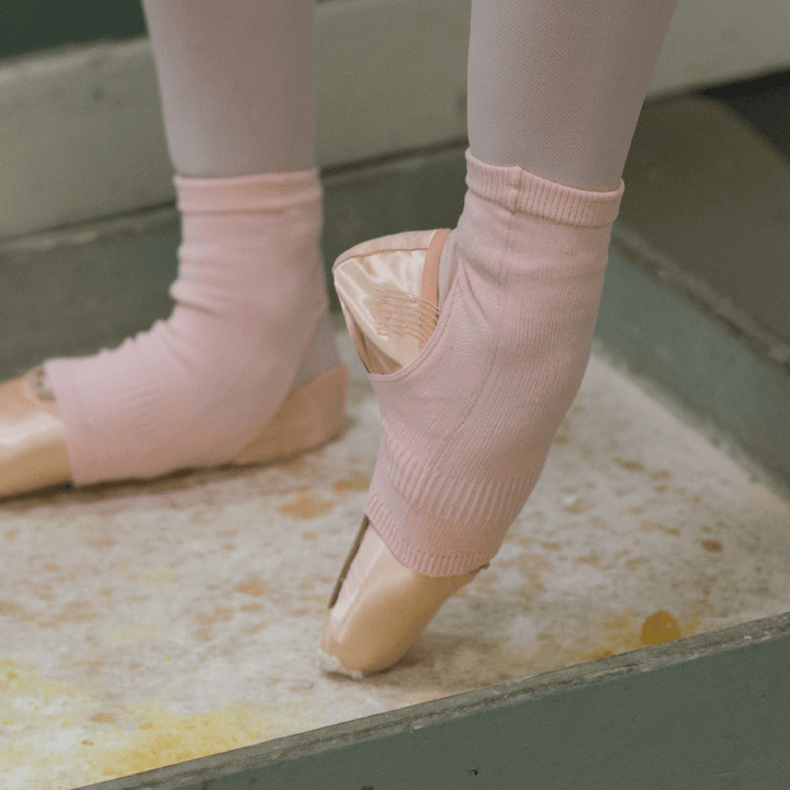 THE JOULE SHOCK ANKLE COMPRESSION BALLET SOCKS