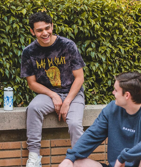 Pas De Chat - Vintage Tee