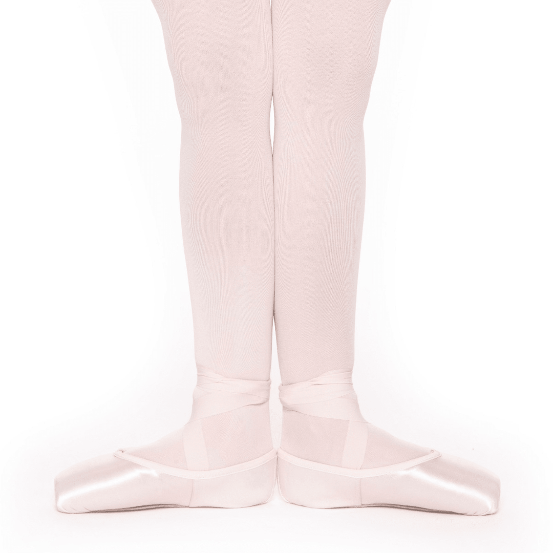 Russian Pointe Akoya Pointe Shoe