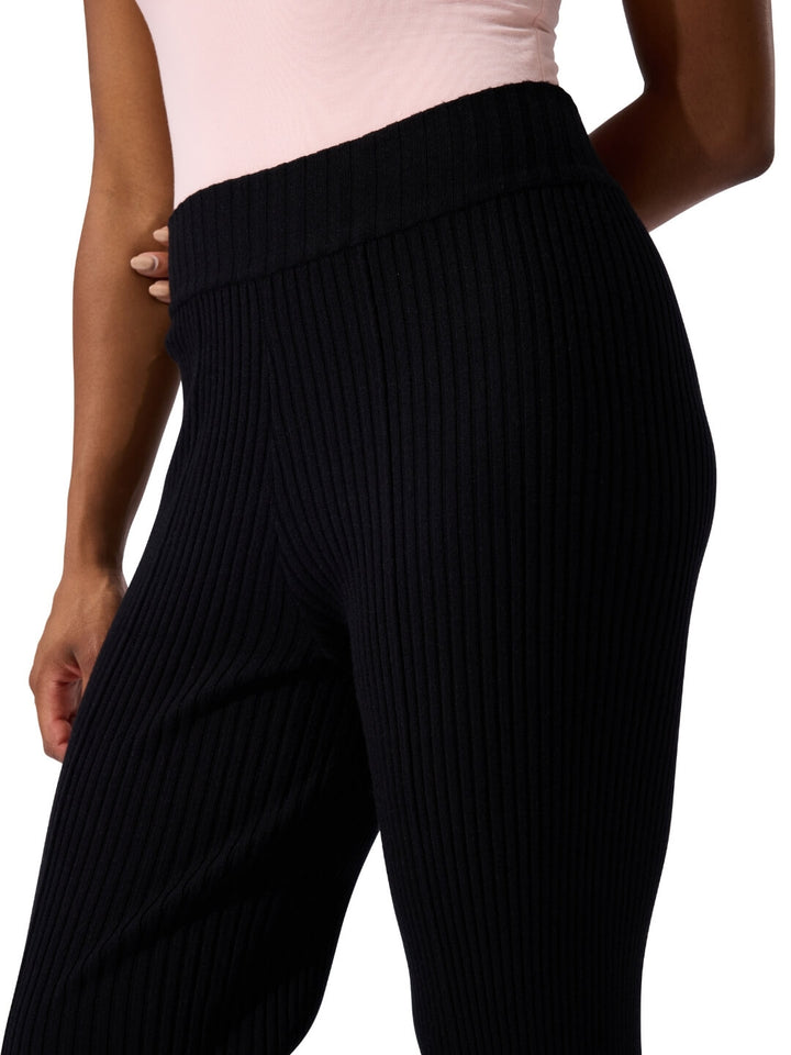 Capezio Mise-En-Scene Nolan Pant