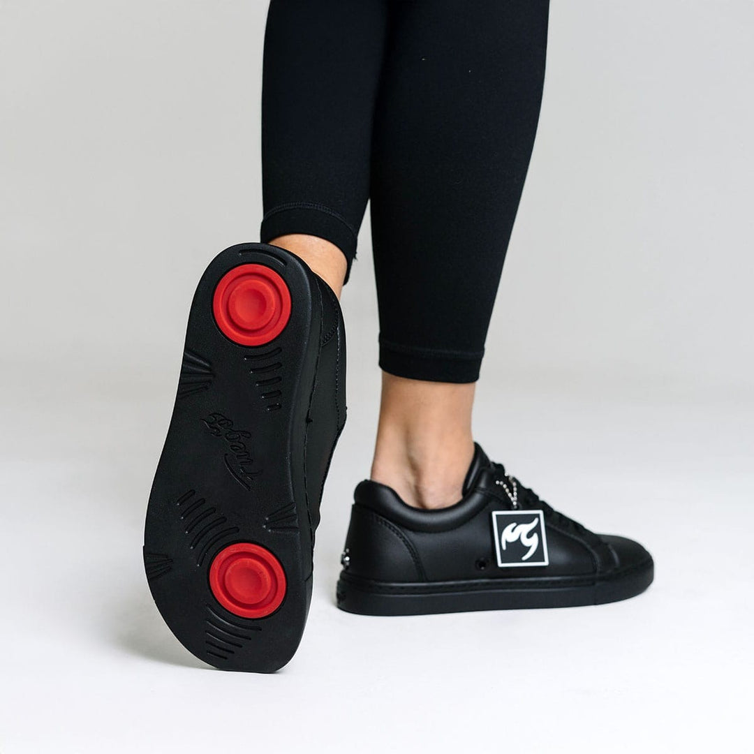 All-black | Low-top Fuego