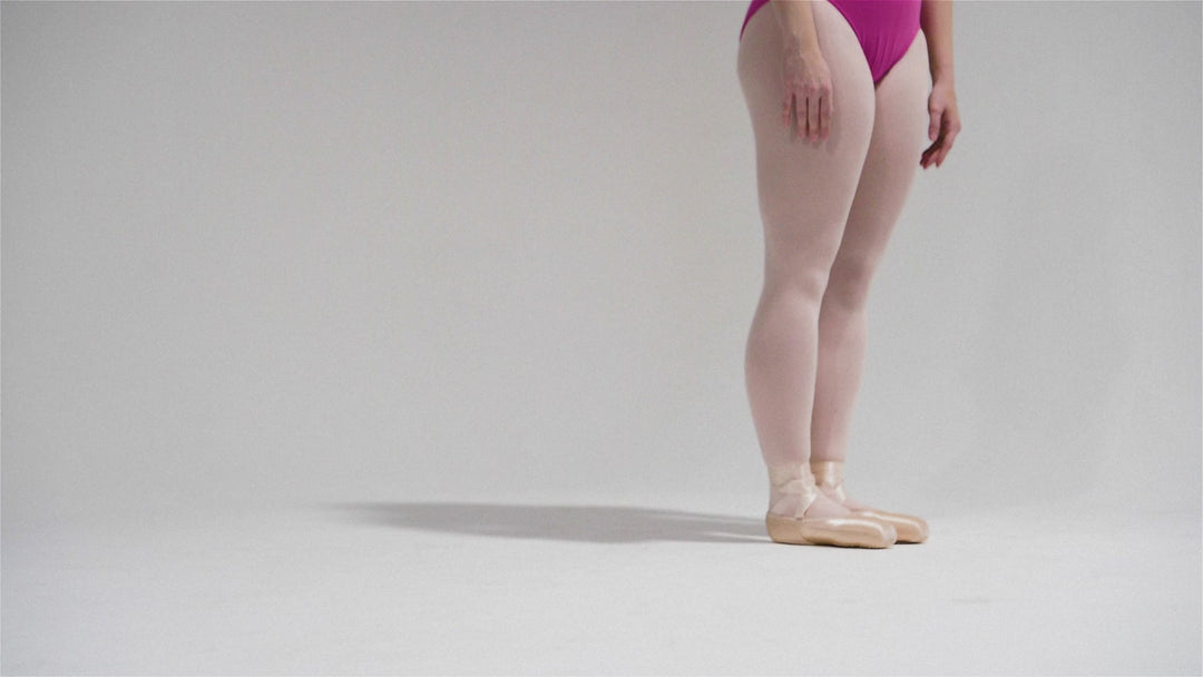 Capezio Développé #5.5 Shank Pointe Shoe