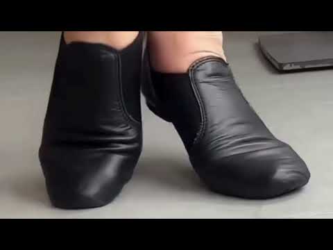Capezio E-Series EJ2 Jazz Slip On Skintone 60/Maple - Adult