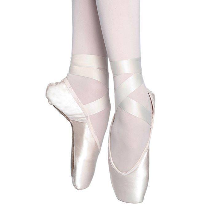 En pointe dance on sale supplies