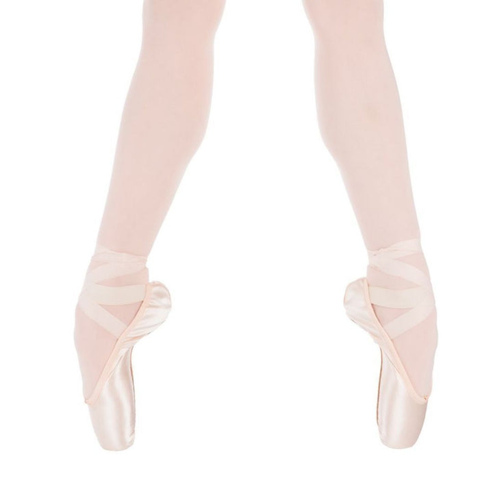 Suffolk Solo Prequel Pointe Shoe - light