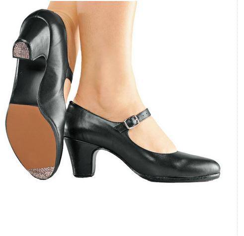 Leather flamenco semi-professional shoes with nails