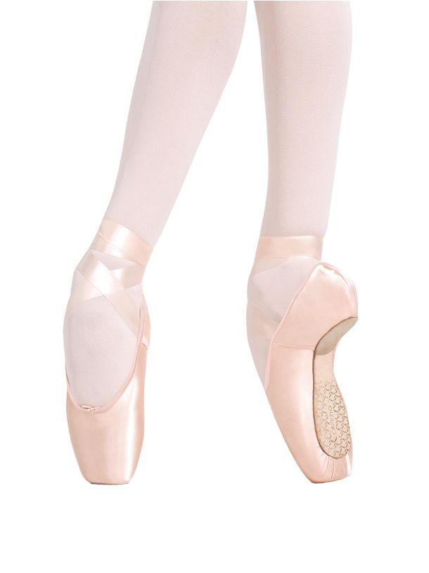 Capezio Women's Développé #3 Shank Pointe Shoe | Style: 1136W
