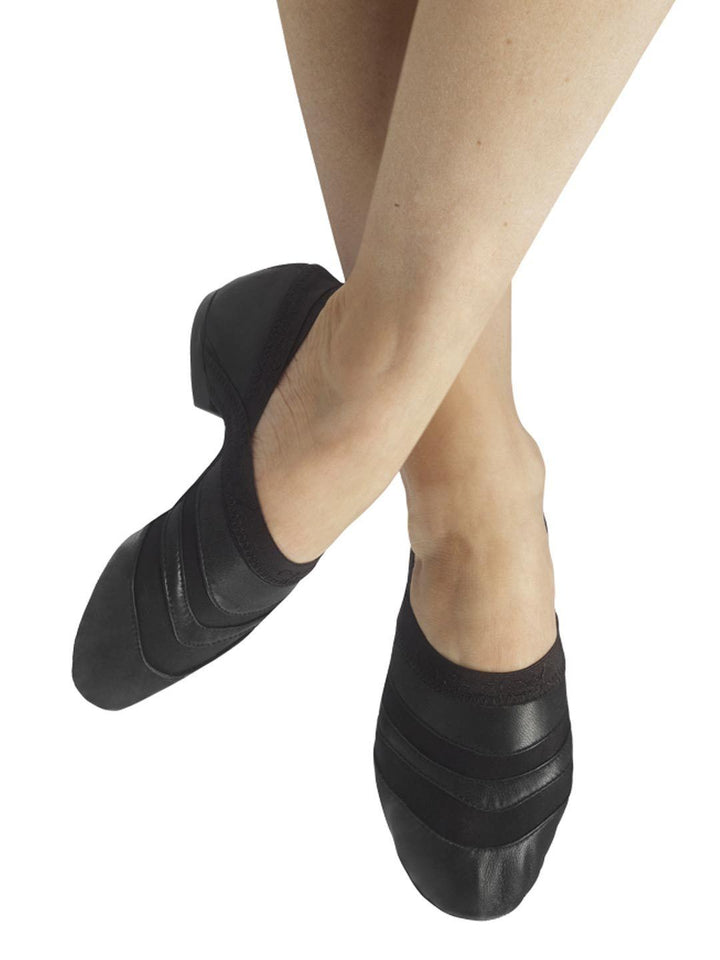 Capezio Freeform Jazz Shoe - Black - Style:FF05